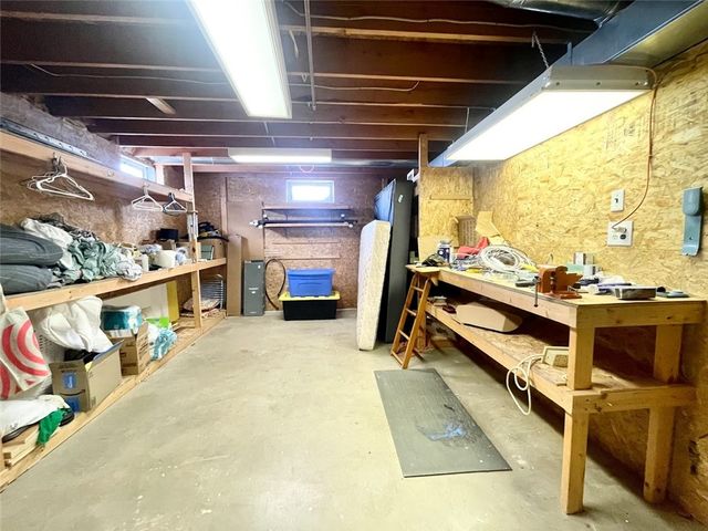 5117 West Lake Road, Fleming, NY 13021