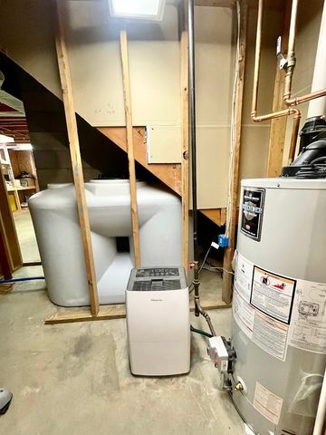 5117 West Lake Road, Fleming, NY 13021