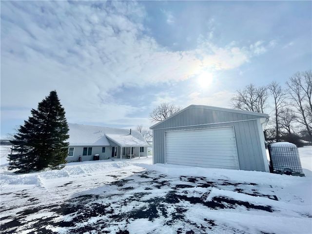 5117 West Lake Road, Fleming, NY 13021