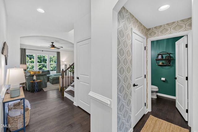 147 S Farnleigh Drive, Chapel Hill, NC 27517