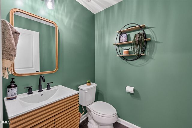 147 S Farnleigh Drive, Chapel Hill, NC 27517