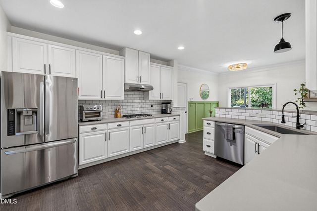 147 S Farnleigh Drive, Chapel Hill, NC 27517