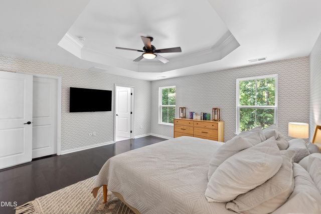 147 S Farnleigh Drive, Chapel Hill, NC 27517