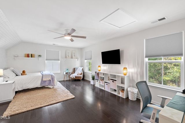 147 S Farnleigh Drive, Chapel Hill, NC 27517