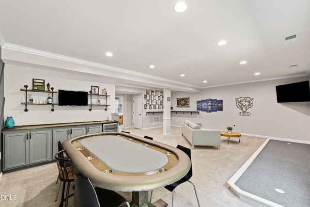 147 S Farnleigh Drive, Chapel Hill, NC 27517