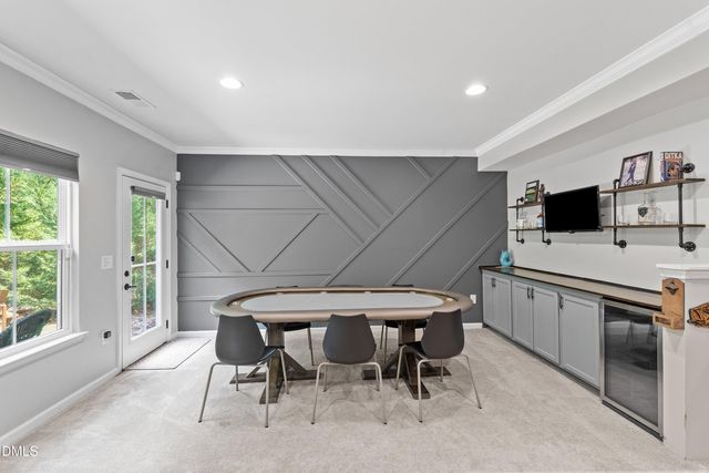 147 S Farnleigh Drive, Chapel Hill, NC 27517