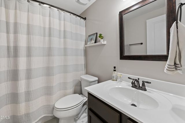 147 S Farnleigh Drive, Chapel Hill, NC 27517
