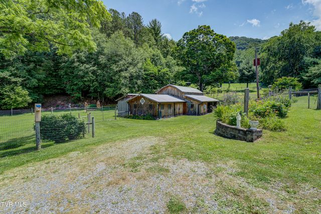 275 Heaton Creek Road, Roan Mountain, TN 37687
