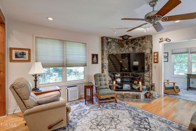 275 Heaton Creek Road, Roan Mountain, TN 37687