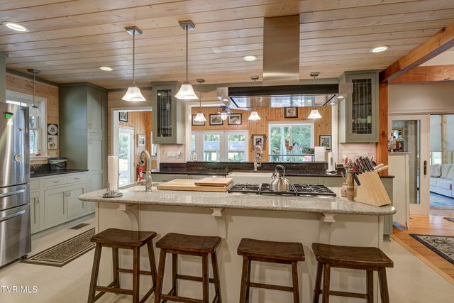 275 Heaton Creek Road, Roan Mountain, TN 37687