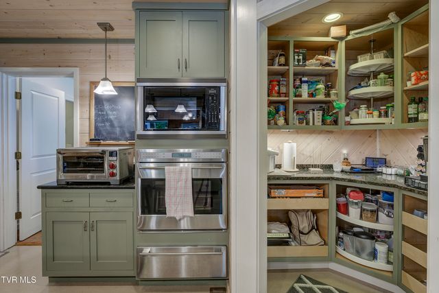 275 Heaton Creek Road, Roan Mountain, TN 37687