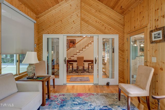 275 Heaton Creek Road, Roan Mountain, TN 37687