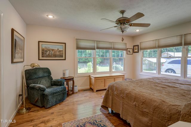 275 Heaton Creek Road, Roan Mountain, TN 37687