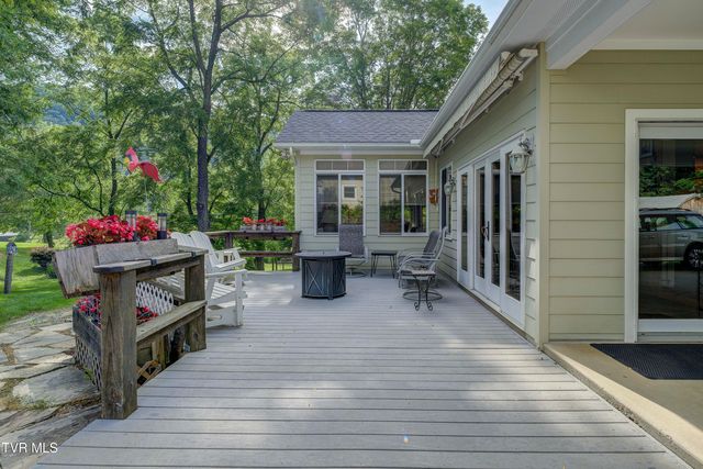 275 Heaton Creek Road, Roan Mountain, TN 37687