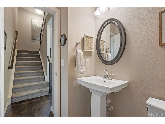 15575 W Baker Ave, Lakewood, CO 80228