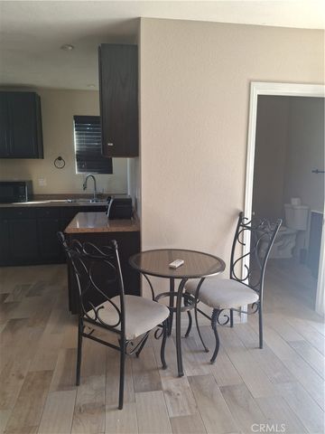 6873 Warren Vista, Yucca Valley, CA 92284