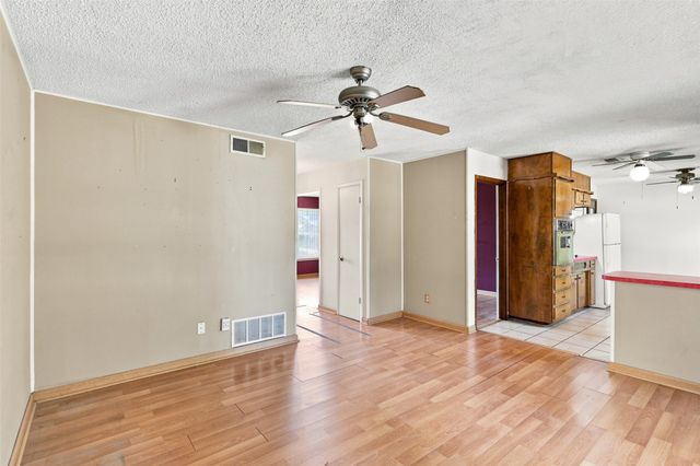 2107 10th Street, Mineral Wells, TX 76067