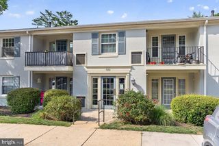8358-K DUNHAM CT #627, Springfield, VA 22152
