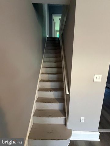 2004 BRIDGE ST, Philadelphia, PA 19124