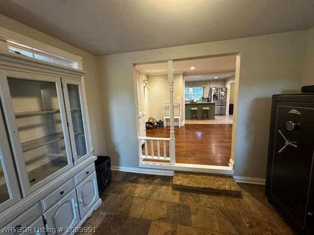 404 Nixon Road, Lavaca, AR 72941