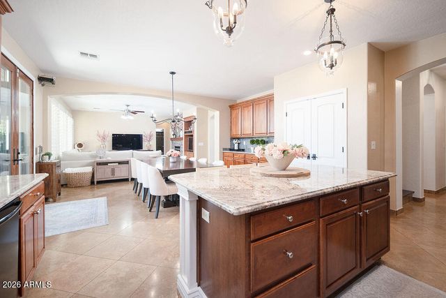 4215 E DESERT FOREST Trail, Cave Creek, AZ 85331