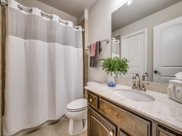 1048 Kenilworth Street, Allen, TX 75013