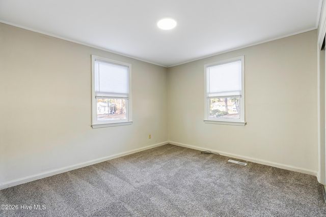 514 New River Drive, Jacksonville, NC 28540