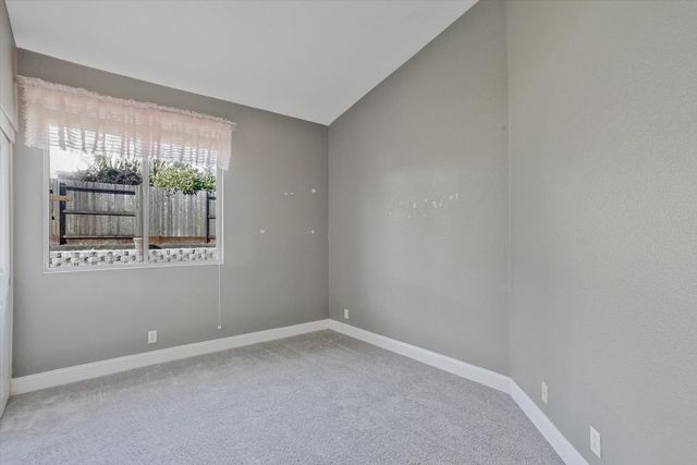 1525 Brook Ridge Way, Roseville, CA 95678