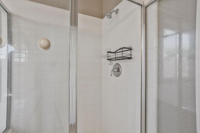 1525 Brook Ridge Way, Roseville, CA 95678