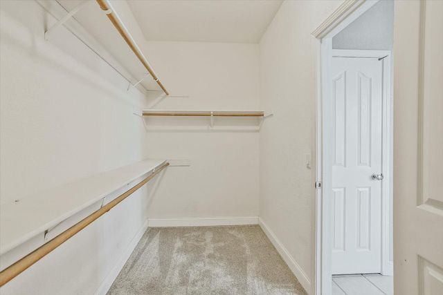 1525 Brook Ridge Way, Roseville, CA 95678