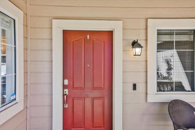 1525 Brook Ridge Way, Roseville, CA 95678