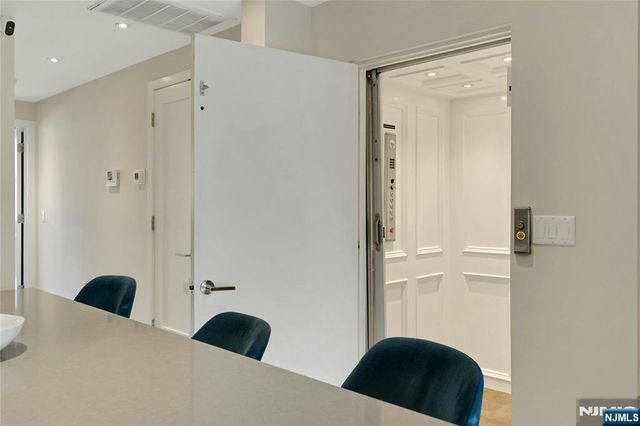 316 Park Avenue 2, Hoboken, NJ 07030