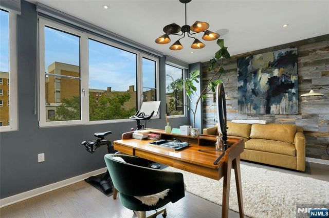 316 Park Avenue 2, Hoboken, NJ 07030