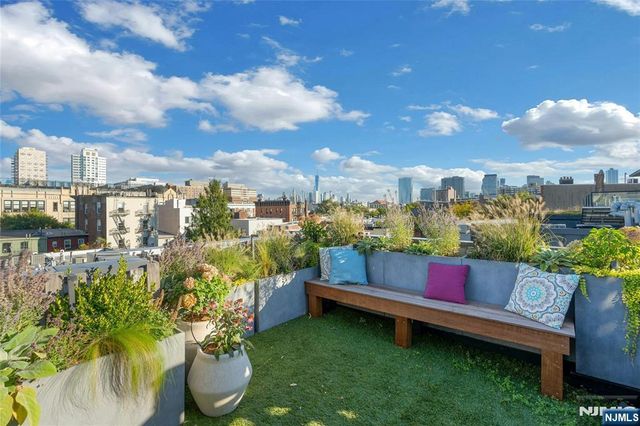 316 Park Avenue 2, Hoboken, NJ 07030