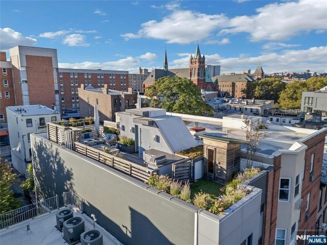 316 Park Avenue 2, Hoboken, NJ 07030