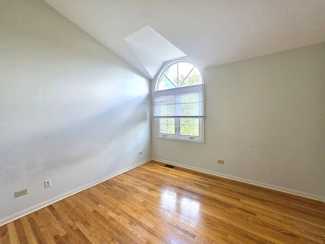 4129 FLORENCE Way, Glenview, IL 60025