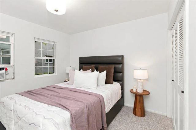 15034 Dickens Street 4, Sherman Oaks, CA 91403