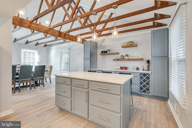 8501 AQUEDUCT RD, Potomac, MD 20854