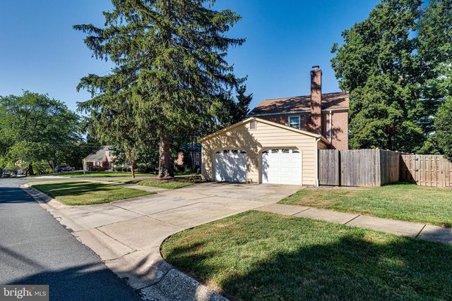 8501 AQUEDUCT RD, Potomac, MD 20854