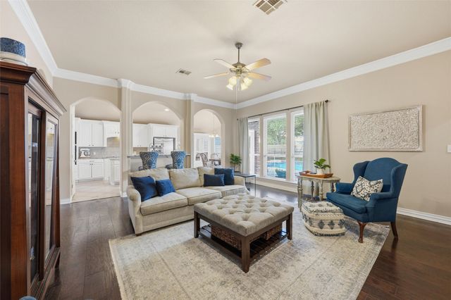 309 Canterbury Drive, Waco, TX 76712