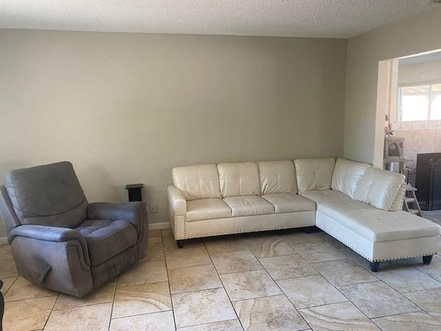 4718 Meyer Way, Carmichael, CA 95608