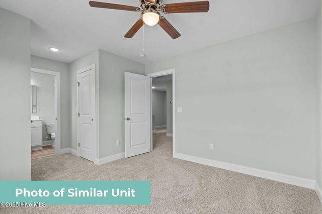 215 Sandy Cove Lane, Sneads Ferry, NC 28460