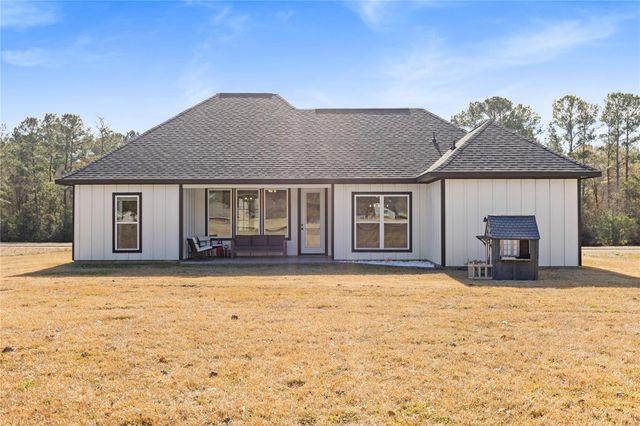 67 Westwood Drive E, Trinity, TX 75862