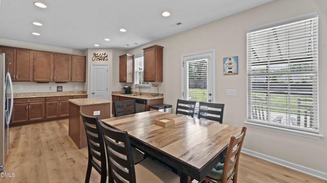 231 Fair Oaks Court, Mebane, NC 27302