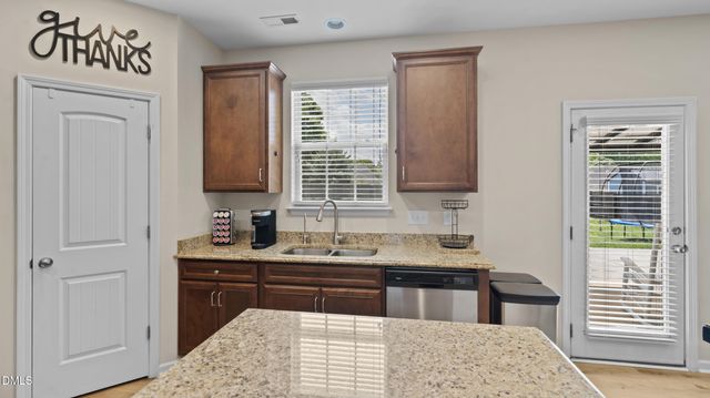 231 Fair Oaks Court, Mebane, NC 27302