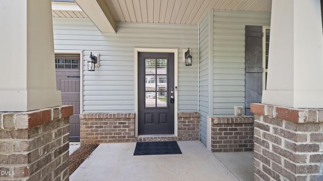 231 Fair Oaks Court, Mebane, NC 27302