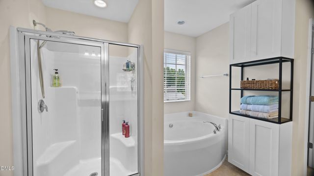 231 Fair Oaks Court, Mebane, NC 27302