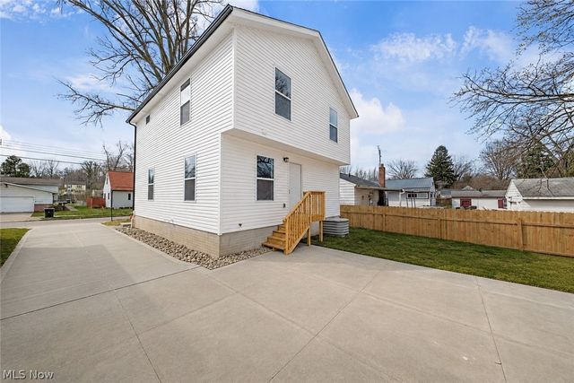 1331 Leonora Avenue, Akron, OH 44305