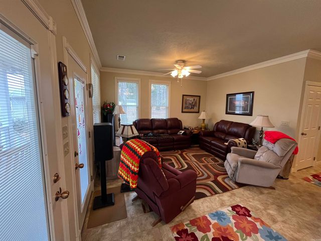 16 Sunset Dr., Greers Ferry, AR 72067