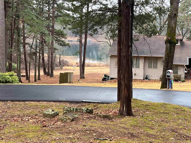 16 Sunset Dr., Greers Ferry, AR 72067